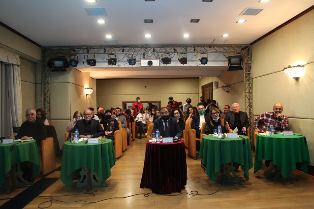 “4.4 Qısa Tamaşalar Festivalı” başladı