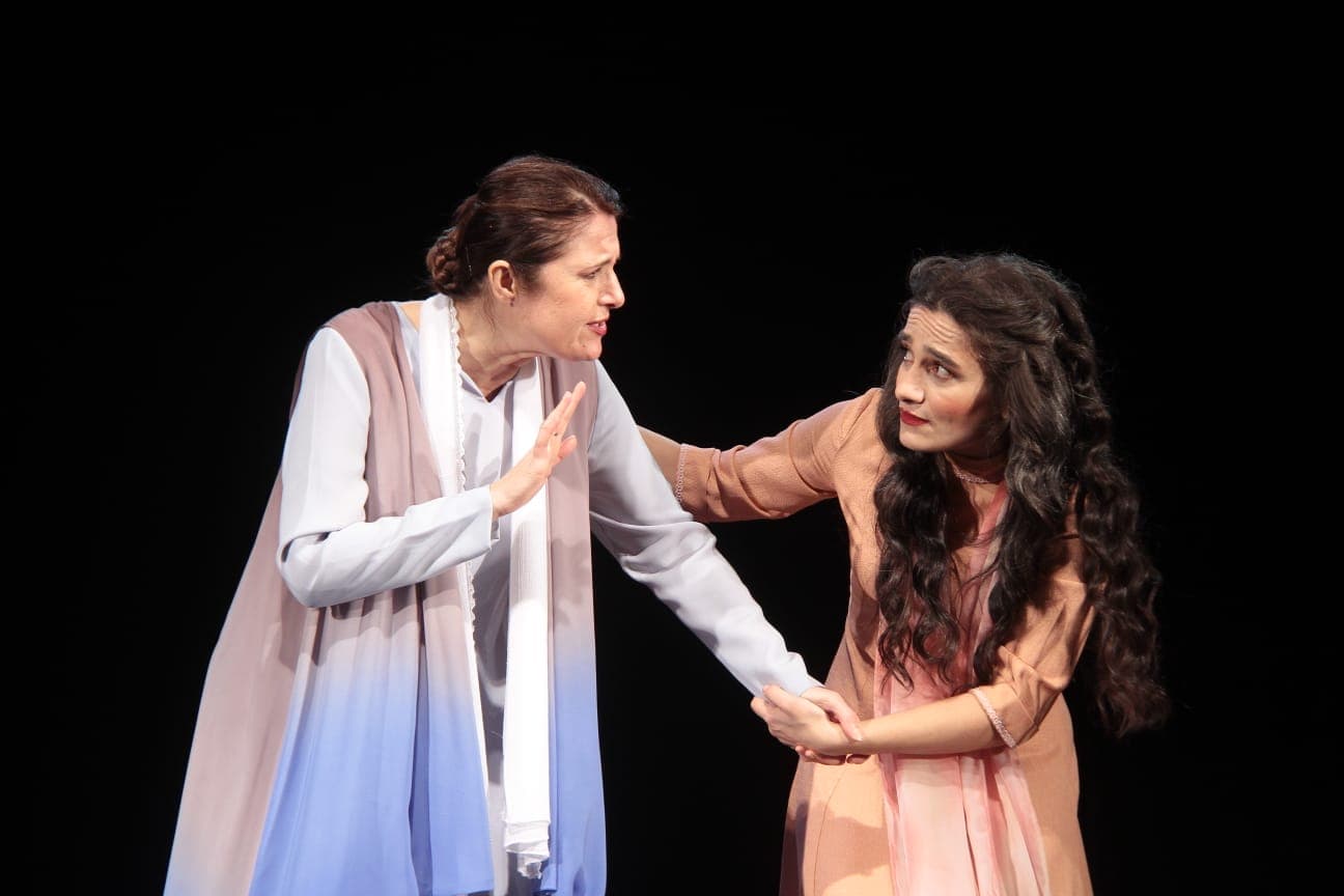 Antalya Böyük Şəhər Bələdiyyəsi Şəhər Teatrı – 40