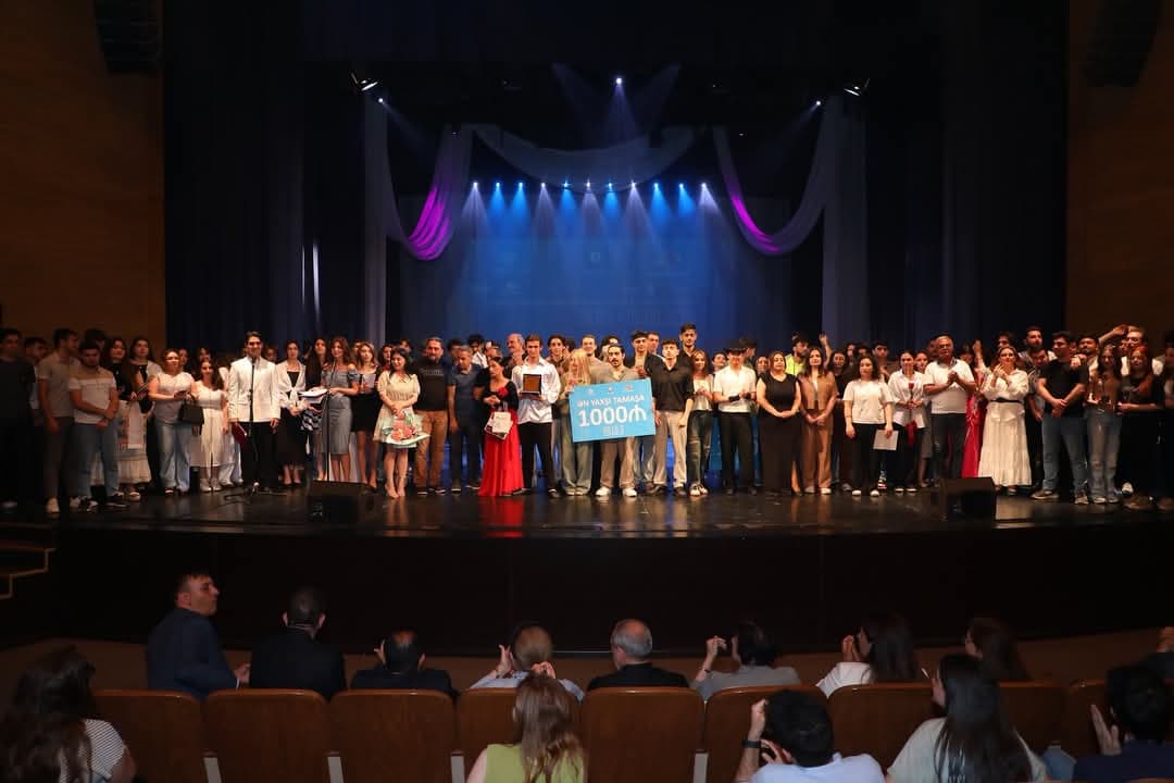 PİLLƏ 3 Respublika Tələbə Tamaşaları Festivalı öz işini uğurla yekunlaşdırıb