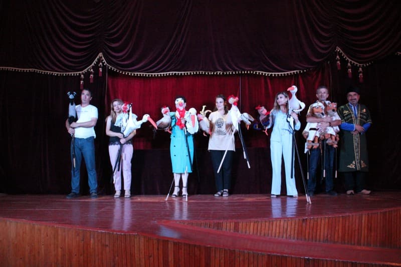 Etibar Cəbrayıloğlu - Cocuqların gözlərindəki sevinc