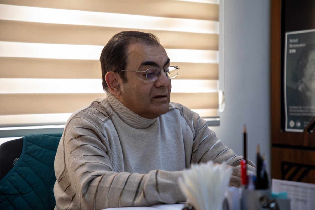 İsrafil İsrafilov: "Dünya sənət magistralından uzaqdayıq"