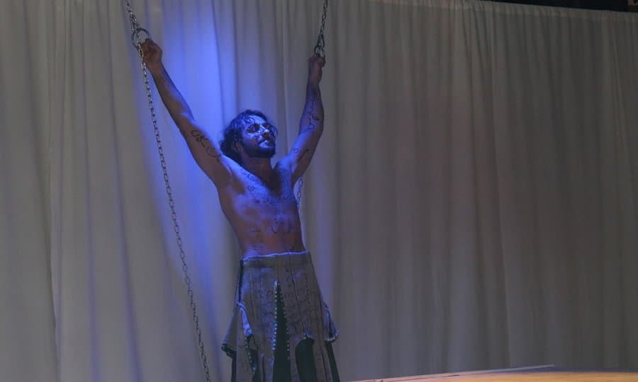 Ramilə Abdullazadə - Külli-cahana cəmdir insan...