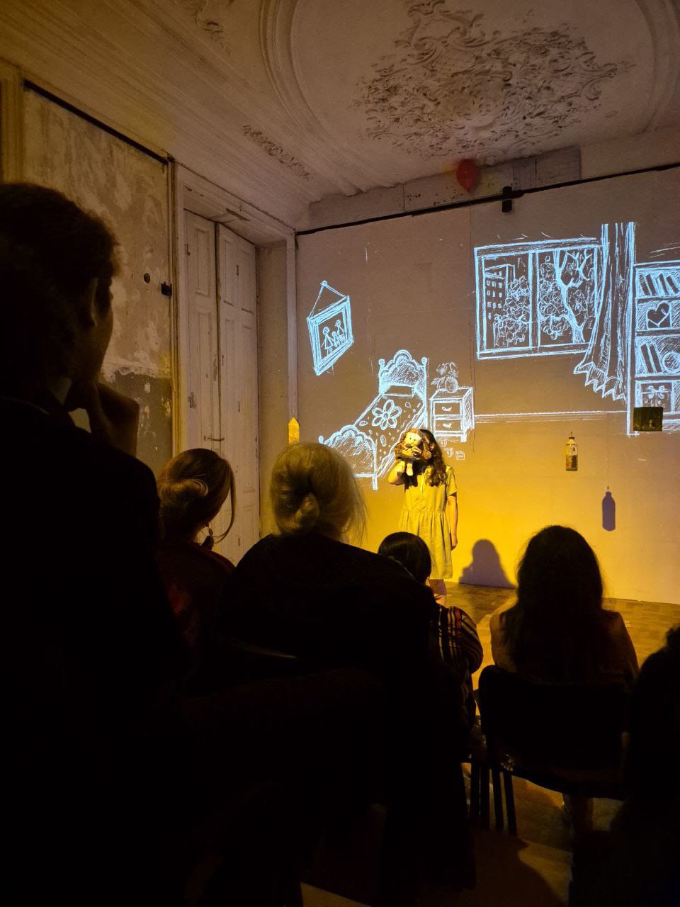  Mina Qurbanova - Epşteyn və başqalarının qurbanları: Mimmy və sair və ilaxır