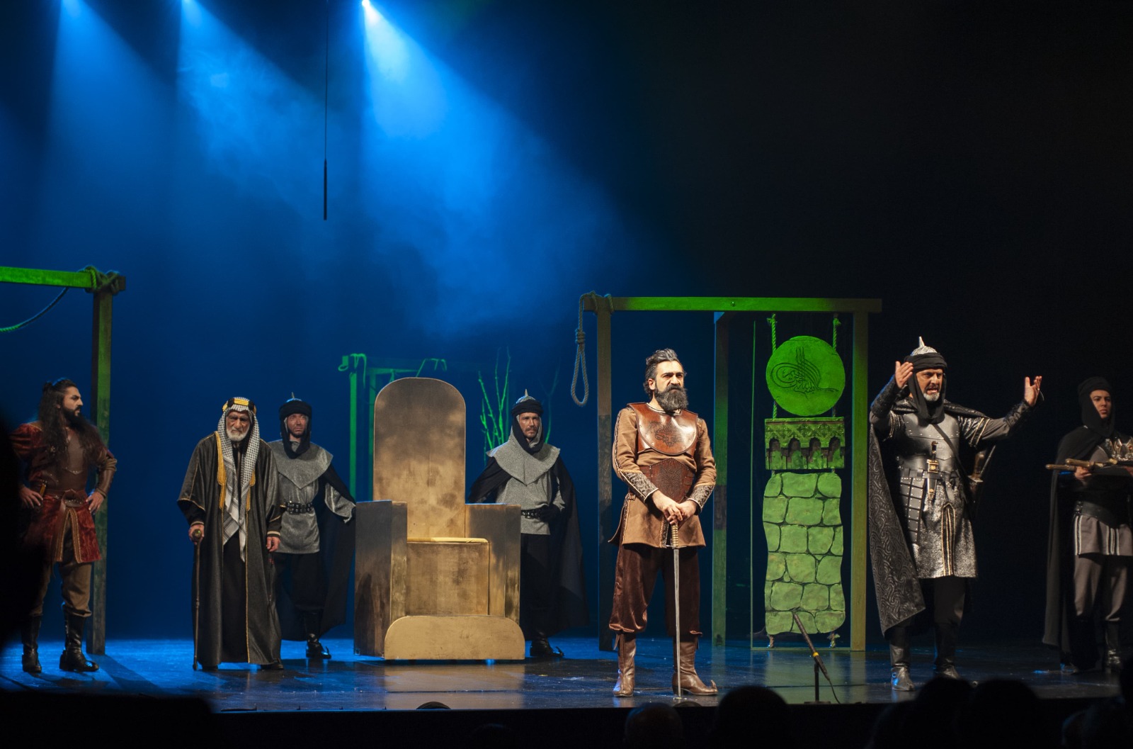 Samirə Behbudqızı - Şəki Teatrı Bəxtiyar Vahabzadə ilə dialoq qurdu